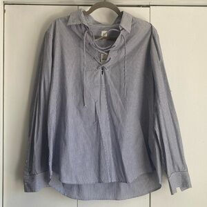 Gap stripped shirt